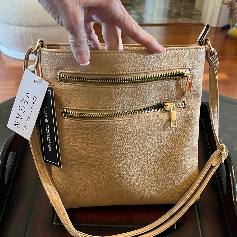 Tan Vegan Crossbody Bag With Several Large Slots & Pockets